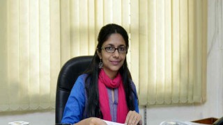दिल्ली महिला आयोग हरियाणा 'दुष्कर्म पीड़िता' के साथ