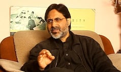Ex-DU professor SAR Geelani arrested for organizing pro-Afzal Guru event; booked under sedition