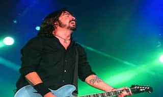 Dave Grohl to perform at Oscars