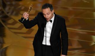 Oscar Awards 2016: Emmanuel Lubezki wins best cinematography award for 'The Revenant'