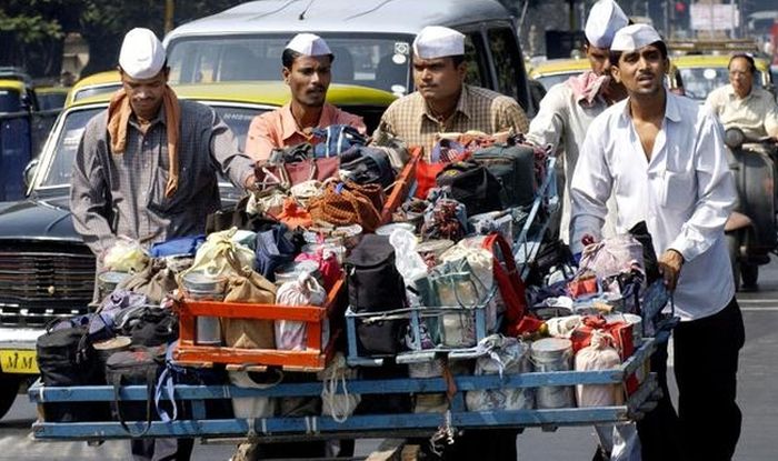 Mumbai Dabbawalas Cancel Delivery of 2 Lakh Tiffins Today - India.com