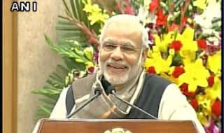 प्रधानमंत्री आवास योजना गरीबी के विरुद्ध सरकार का संघर्ष: नरेंद्र मोदी