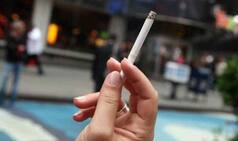 E-cigarettes display can trigger smoking in teenagers