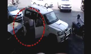 शिवसेना सदस्य ने महिला ट्राफिक पुलिस से की मारपीट, वीडियो हुआ वायरल