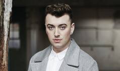 Sam Smith gets interested in Egyptian artefacts