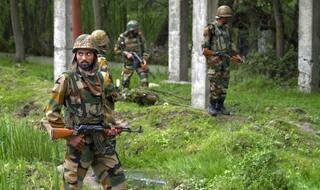 BSF ने किया दो पाकिस्तानी घुसपैठ‍ियों को ढेर, पकड़ा करोड़ो का हेरोइन