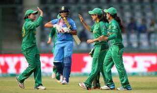 महिला टी-20 विश्व कप: डकवर्थ लुइस नियम से जीता पाकिस्तान