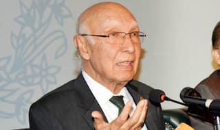 Indian lobby trying to block US' F-16s sale to Pakistan: Sartaj Aziz