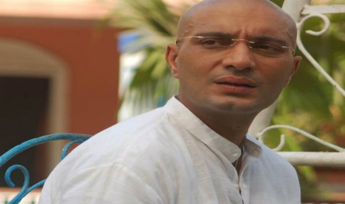 https://s3.india.com/wp-content/uploads/2016/04/Amit-Behl.jpg