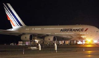 Air France A380 Makes Emergency Landing With Damaged Engine