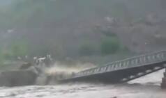 Shalfalam bridge in Pakistan sweeps away in floods (Video)