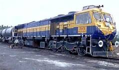 First train with 5 lakh litres of drinking water reaches Latur in Maharashtra