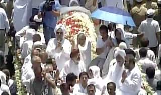 Sant Nirankari Mission chief Baba Hardev Singh cremated at Nigambodh Ghat in New Delhi; thousands attend funeral procession