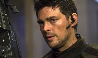Karl Urban finds 'Thor: Ragnarok' script fantastic
