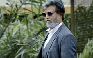 Kabali Teaser: Superstar Ranjinkanth dazzles with his stylish avatar like never before