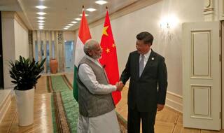 Narendra Modi meets Chinese President Xi Jingping on sidelines of SCO