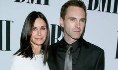 Johnny McDaid tweets sweet birthday message for Courtney Cox!