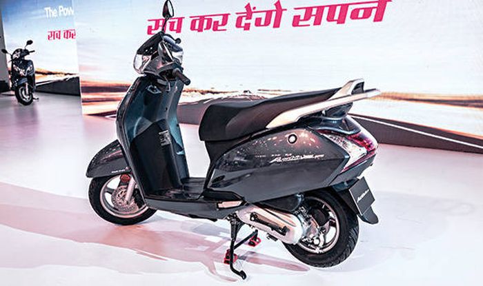 Hero honda activa discount showroom near me