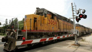 Oregon train derailment spills oil, sparks fire
