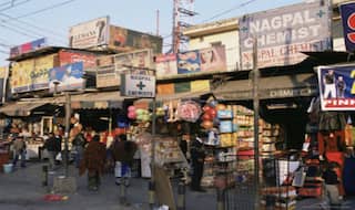 Delhi Lockdown: Traders' Body Urges DDMA to Permits Malls, Markets to Reopen Till 10 PM Ahead of Festive Season