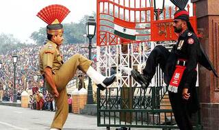 Rocks pelted from Pakistan side during beating retreat at Wagah