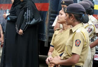 Mumbai: Woman constable molested in a pub near Juhu gymkhana