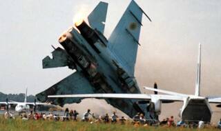 Russia finds remains of crashed firefighter plane,no survivors
