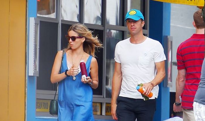 Is Chris Martin engaged to Annabelle Wallis? See her ring ... - 700 x 415 jpeg 27kB
