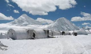 Pakistan media claims its air force chief piloted jet near Siachen, India clarifies air space not violated