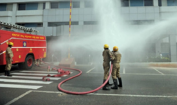 Martyr Status To Four Mumbai Fire Brigade Officials India Com