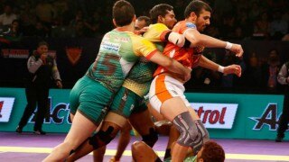 Patna beat Pune 37-33 | Pro Kabaddi 2016 LIVE Score Patna Pirates vs Puneri Paltan Semi Final 1: Get Live Score Updates & Match Results