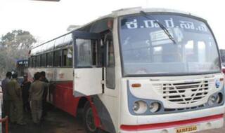 Karnataka: KSRTC, BMTC bus strike leaves Bengaluru, other districts paralysed, schools, colleges shut for 2 days
