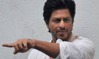 पठान की शूटिंग से ब्रेक लेकर बहन के साथ बोट राइड पर निकले किंग खान शाहरुख, वीडियो वायरल