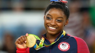 Rio Olympics 2016: US gymnast Simone Biles snatches fourth Olympic gold