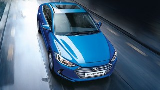 2016 Hyundai Elantra launched in India: Price starts at 12.99 Lakhs