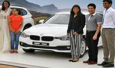 Sachin Tendulkar gifts BMW cars to Sindhu, Sakshi, Dipa and Gopichand