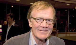 Veteran actor Jack Riley dies of pneumonia