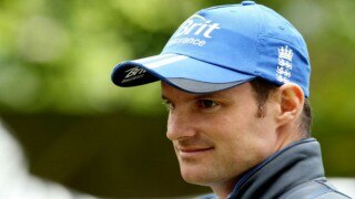Andrew Strauss issues Bangladesh deadline to England players