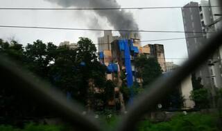 Mumbai: Fire at Hiranandani Towers 22nd level in Kandivali