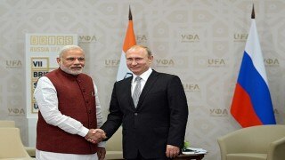 अमेरिका की नाराजगी दरकिनार कर भारत निभाएगा रूस से पुरानी दोस्ती