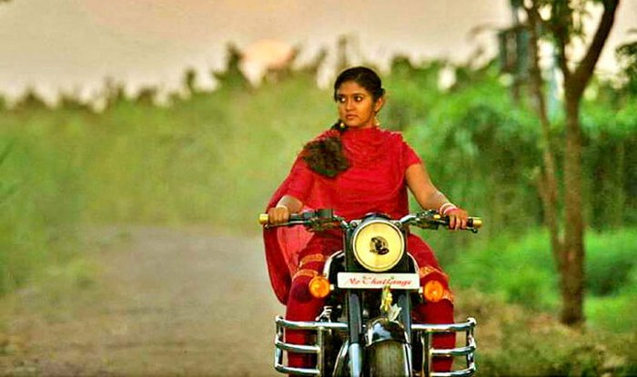 700px x 415px - Price of fame: Sairat actress Rinku Rajguru quits day school for fear of  being mobbed | India.com