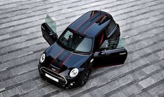 MINI Cooper S Carbon Edition launched exclusively on Amazon India; Priced at INR 39.90 lakh