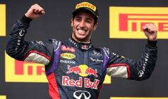 Daniel Ricciardo wins Malaysian GP, Rosberg finishes third