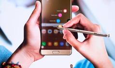 What exactly caused the batteries of Samsung Galaxy Note 7 to burst?