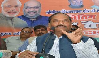 After Accepting People   s Mandate, Raghubar Das Tenders Resignation to Governor Draupadi Murmu