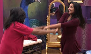 Bigg Boss 10 4th November 2016 Episode 19 LIVE Updates: Om Swami's cheap antics, Rohan Mehra and Lokesh Kumari's ROMANCE
