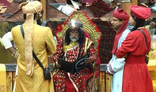 Bigg Boss 10 1st November 2016, Day 16 LIVE Updates: Omji Swami, Mona Lisa, Manu Punjabi get our interest piqued!