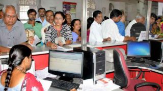 Elderly man dies in Kolkata after spending night in bank queue