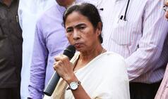 Demonetisation row: West Bengal CM Mamata Banerjee offers government employees part of salary in cash