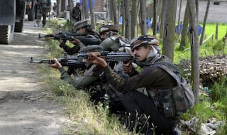 Firing across LoC kills four in Pakistan, injures two in Jammu